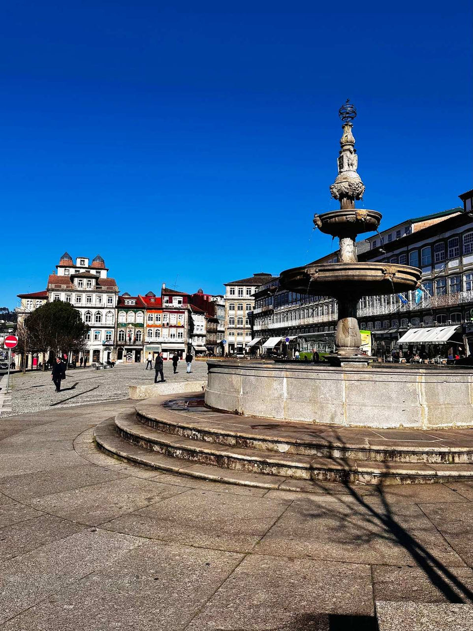 Guimarães - Tour Panorâmico (Half day) - Imperial Porto Tours