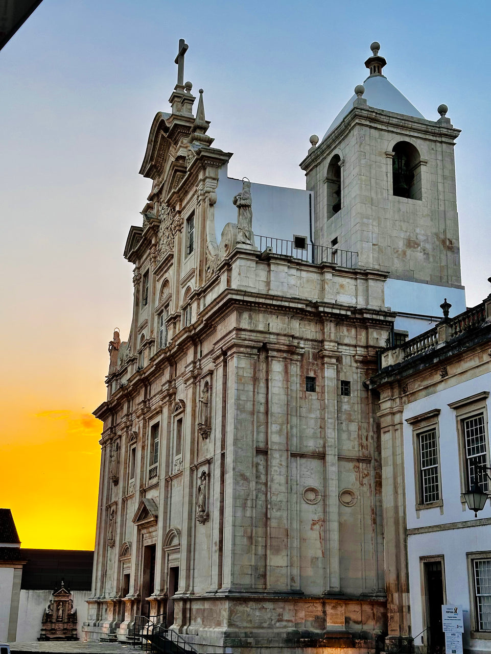Aveiro and Coimbra - Panoramic Tour (Full Day)