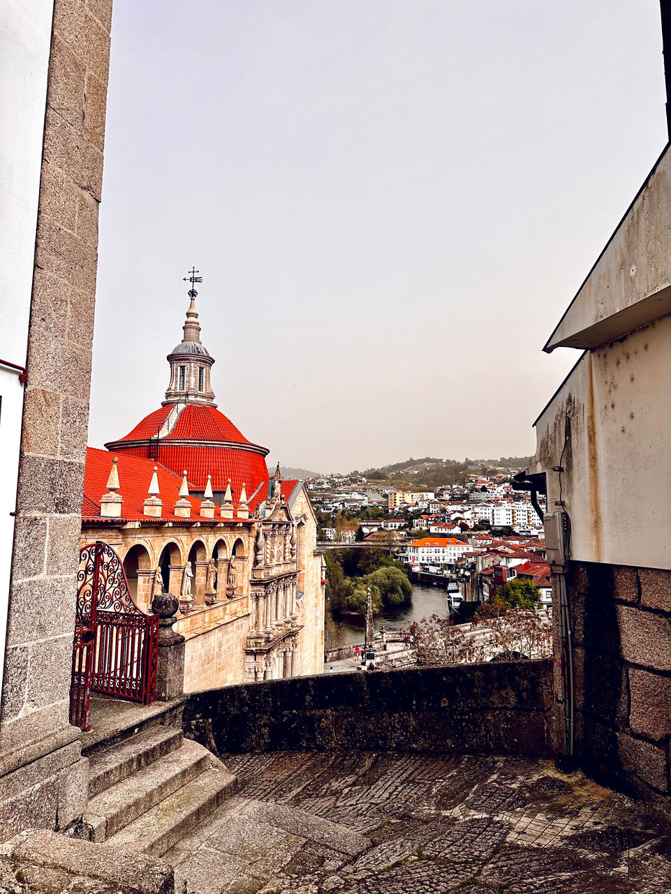 Douro with stop in Amarante (Full Day)